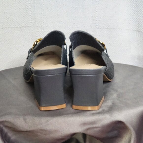 Newbella Grey Mousse Fit Pointed Toe Square Heel Gold Tone Chain Dress Mule 7.5 - Picture 6 of 16